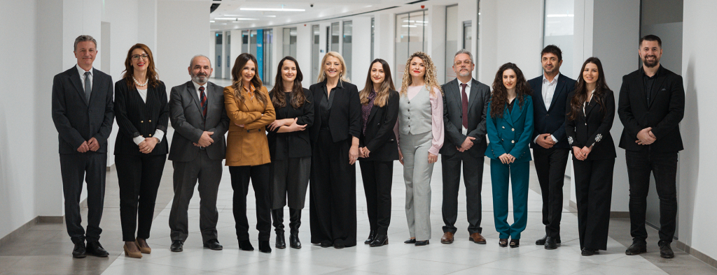 Executive-Office-Staff